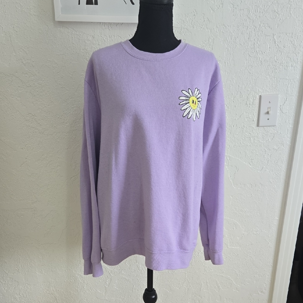 Lavender Daisy Women's Sweater